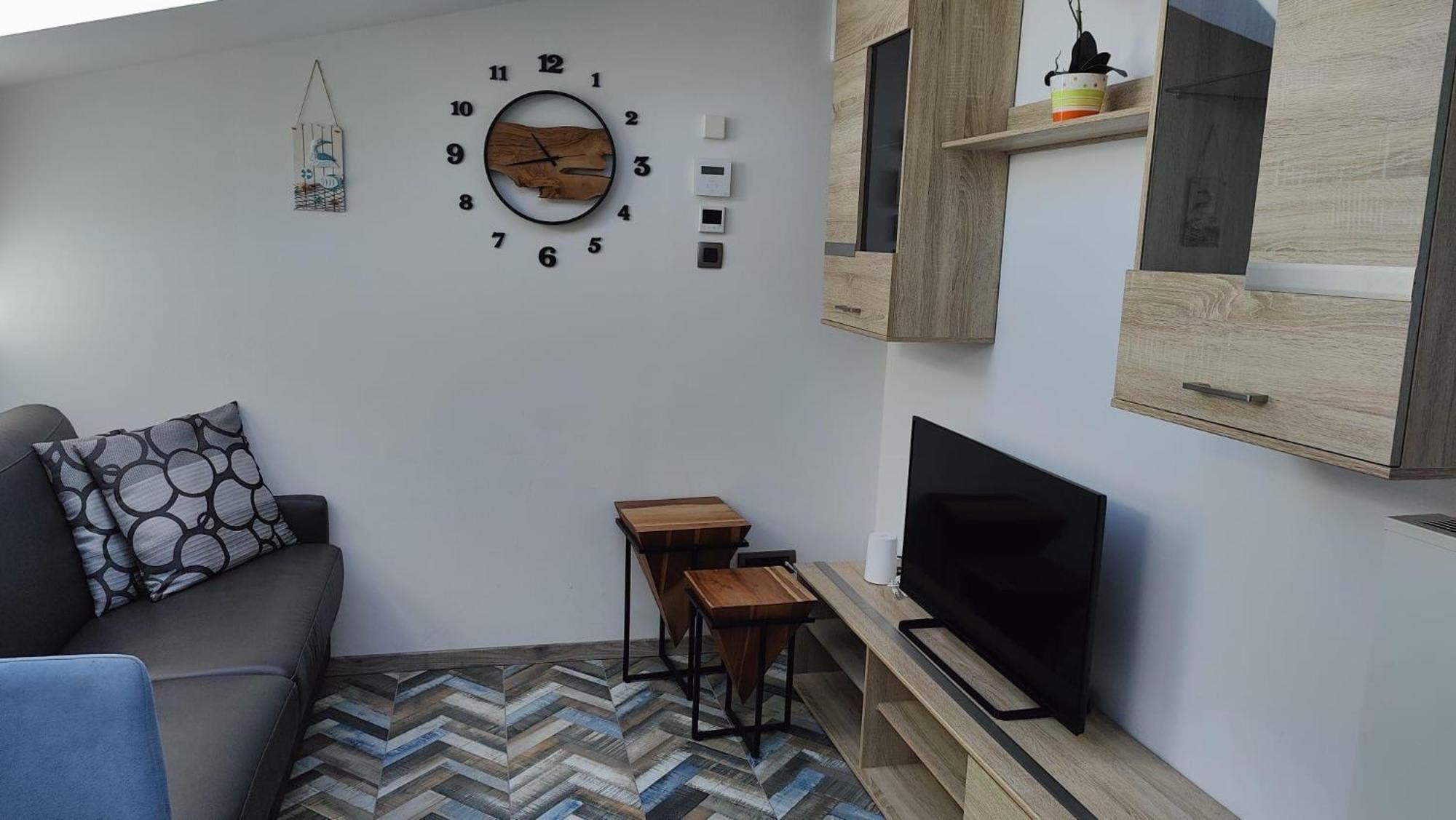 Moderne-Ferienwohnung-Nur-1Km-Vom-Millstaetter-See-In-Kaernten-Entfernt ميلستاف المظهر الخارجي الصورة